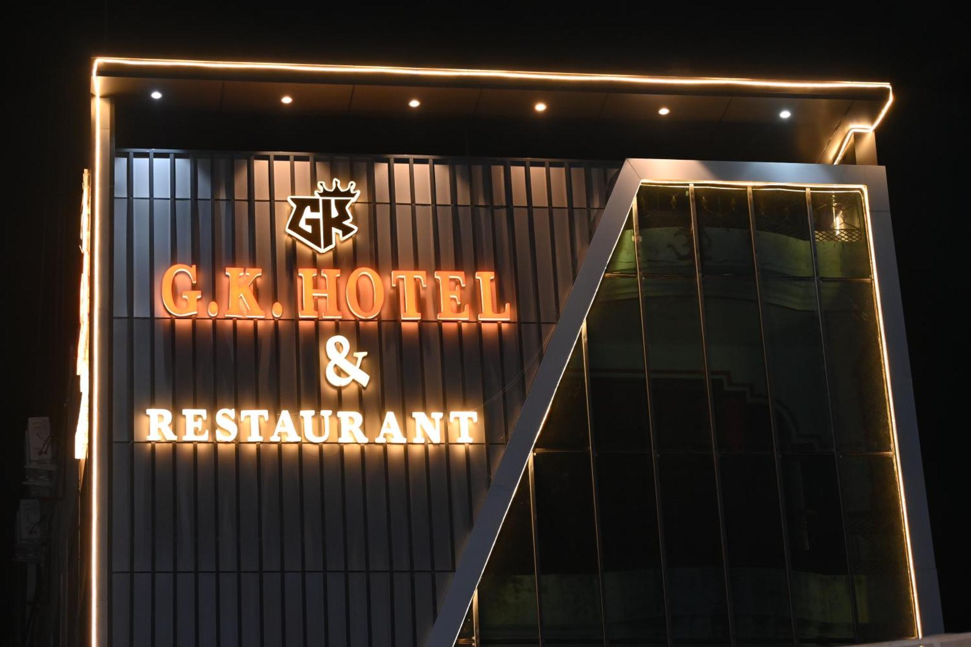 Gk Hotel And Restaurant 瓦拉纳西 外观 照片